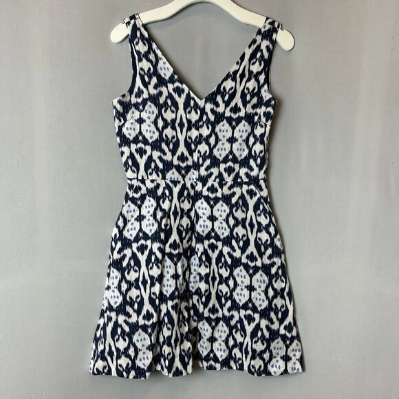GAP Women's Blue and White Sleeveless Sundress with V-Neck Pockets and Side Zipp - Picture 1 of 10